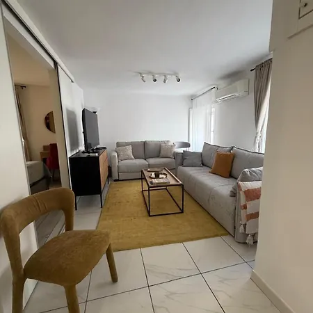 Del Tibio Apartman